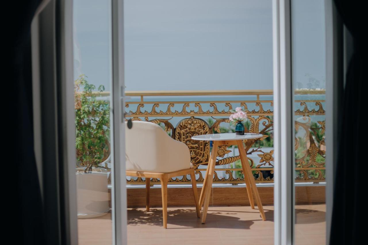 Paris Hotel Binh Thuan Tuy Phong Exteriör bild