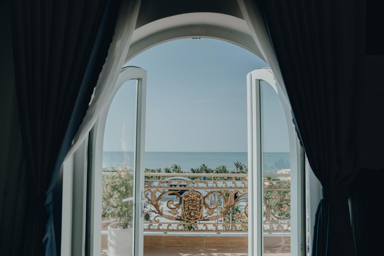 Paris Hotel Binh Thuan Tuy Phong Exteriör bild