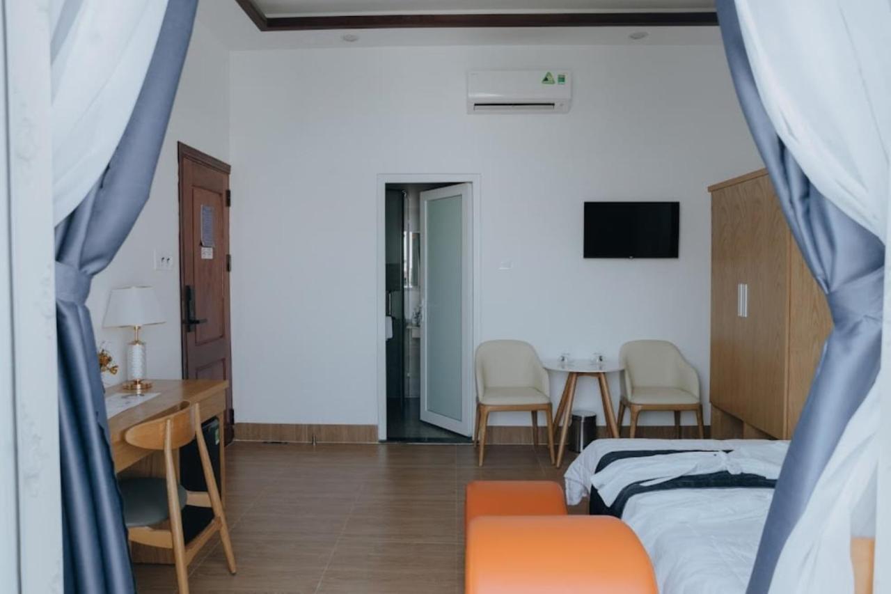 Paris Hotel Binh Thuan Tuy Phong Exteriör bild