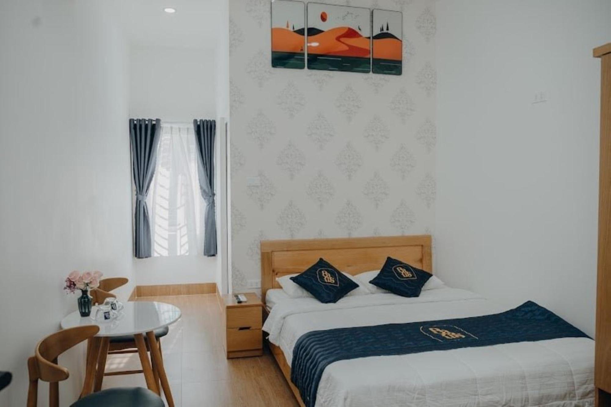 Paris Hotel Binh Thuan Tuy Phong Exteriör bild